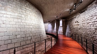 Medieval and Renaissance Decorative Arts (Sully wing, level -1)