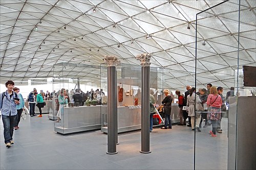 Les_arts_de_l'Islam_au_Louvre_(8055984066)